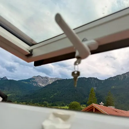 - Berge Und Bilder Og Apartament